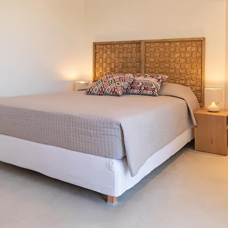 Arancia Elegant Rooms And Suites Tolón Extérieur photo