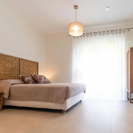 Arancia Elegant Rooms And Suites Tolón Extérieur photo