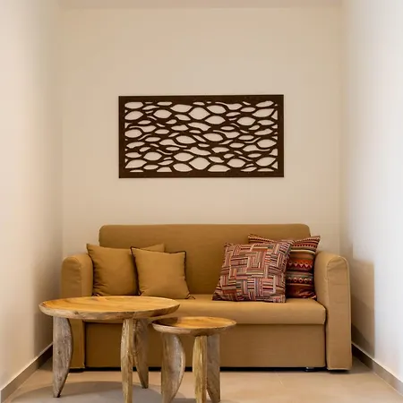 Arancia Elegant Rooms And Suites Tolón Extérieur photo