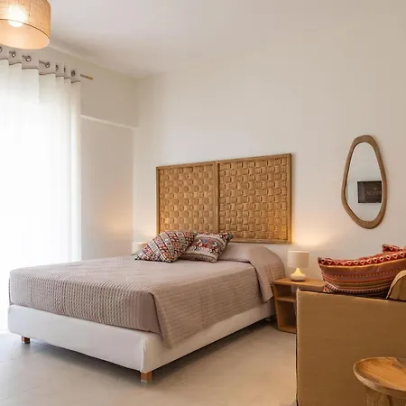 Arancia Elegant Rooms And Suites Tolón Extérieur photo