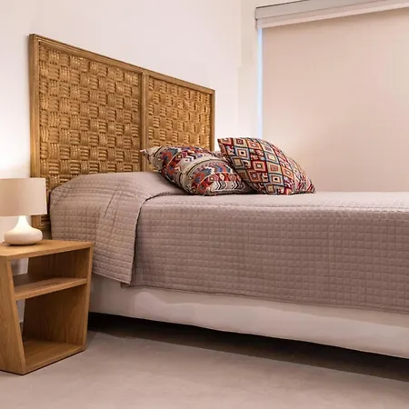 Arancia Elegant Rooms And Suites Tolón Extérieur photo