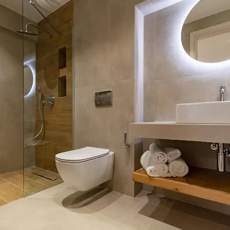 Arancia Elegant Rooms And Suites Tolón Extérieur photo