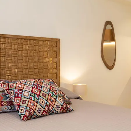Arancia Elegant Rooms And Suites Tolón Extérieur photo