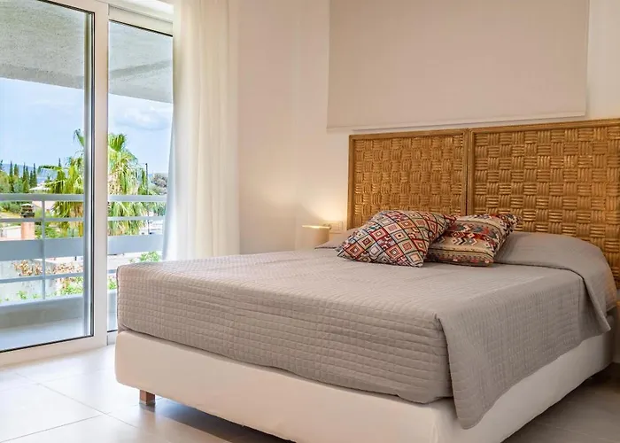 Arancia Elegant Rooms And Suites