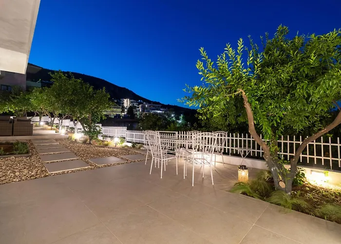 Arancia Elegant Rooms And Suites