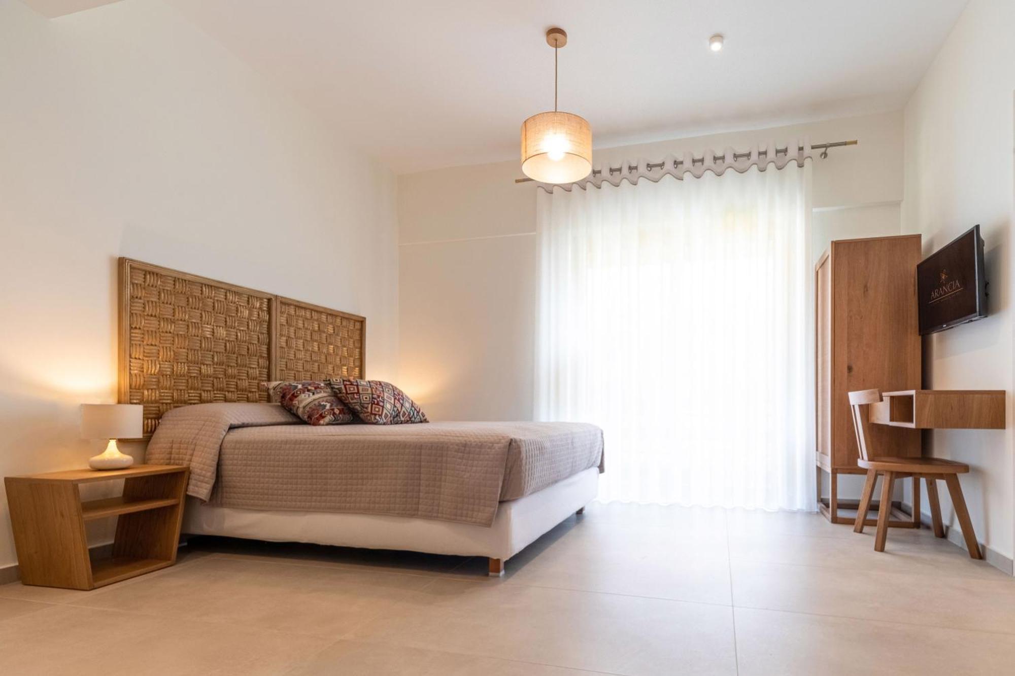 Arancia Elegant And Apartment