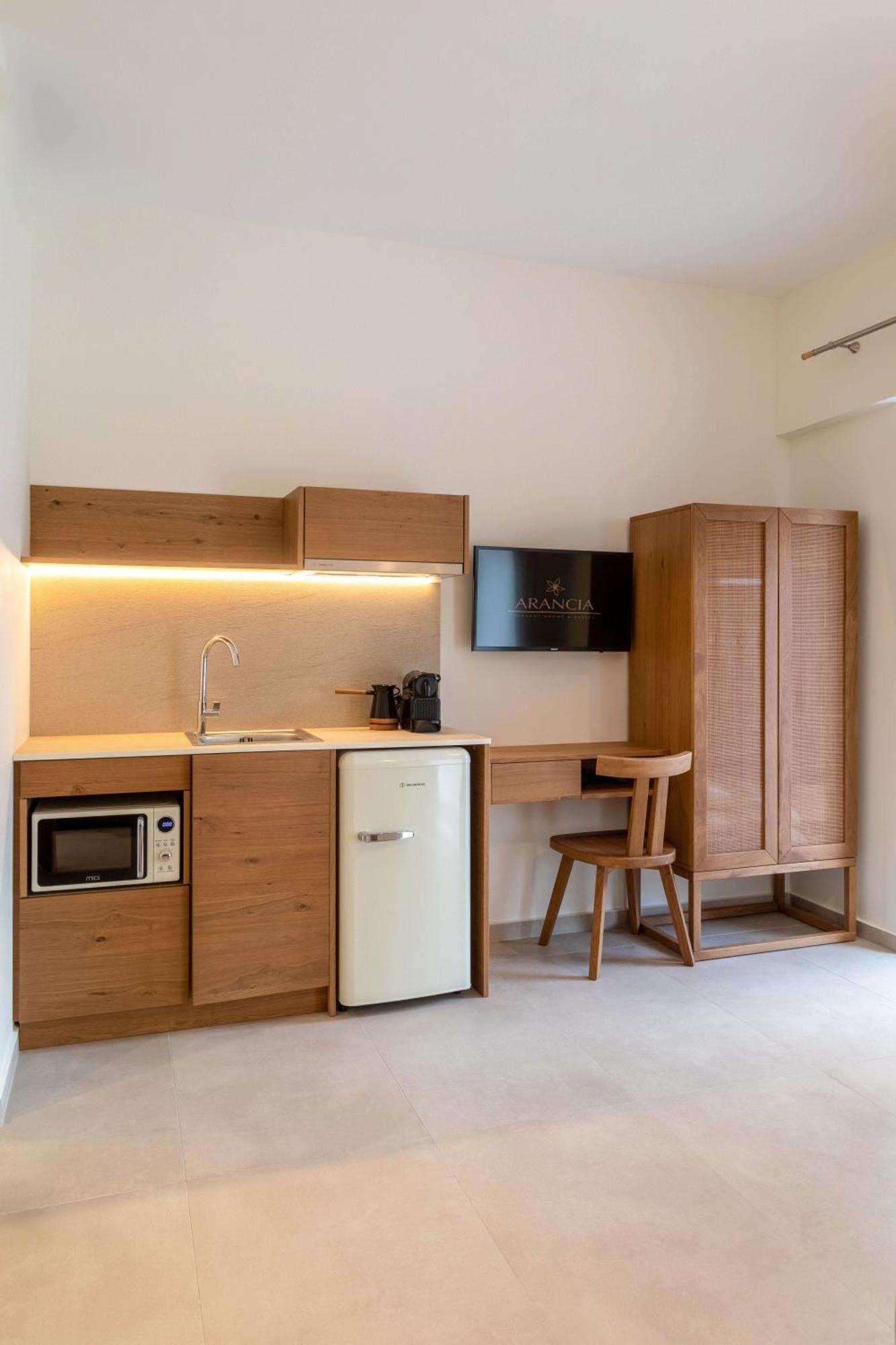 Arancia Elegant And Apartment Tolo