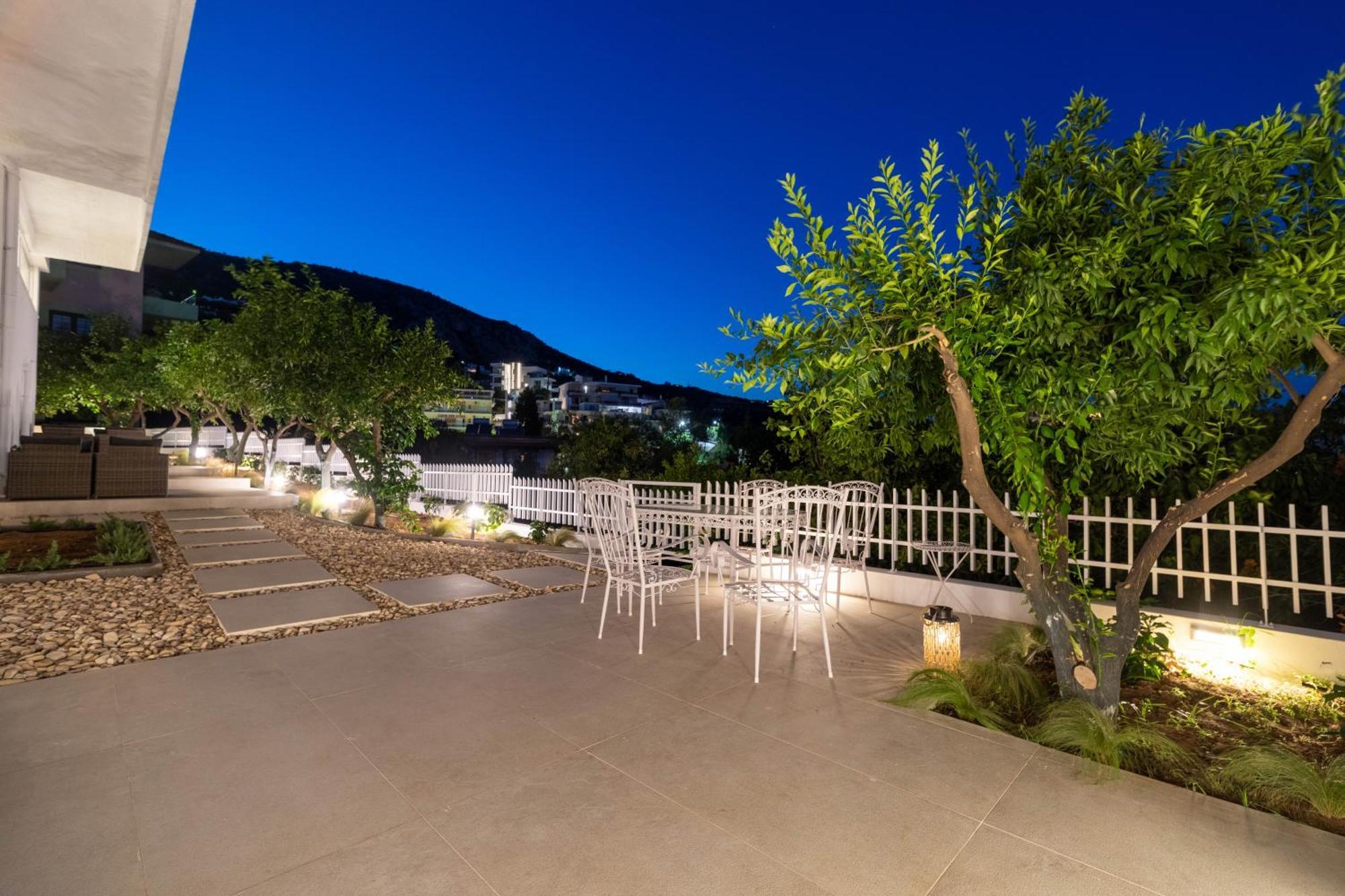 Arancia Elegant And Apartment Tolo